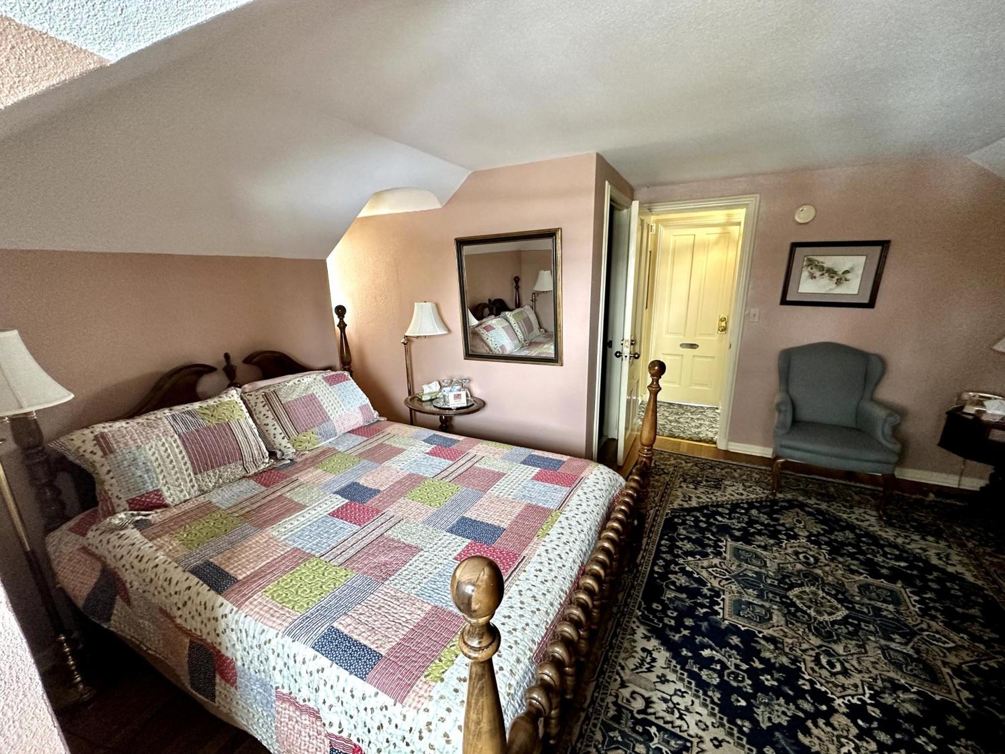 Montague Inn Bed & Breakfast Saginaw Bagian luar foto