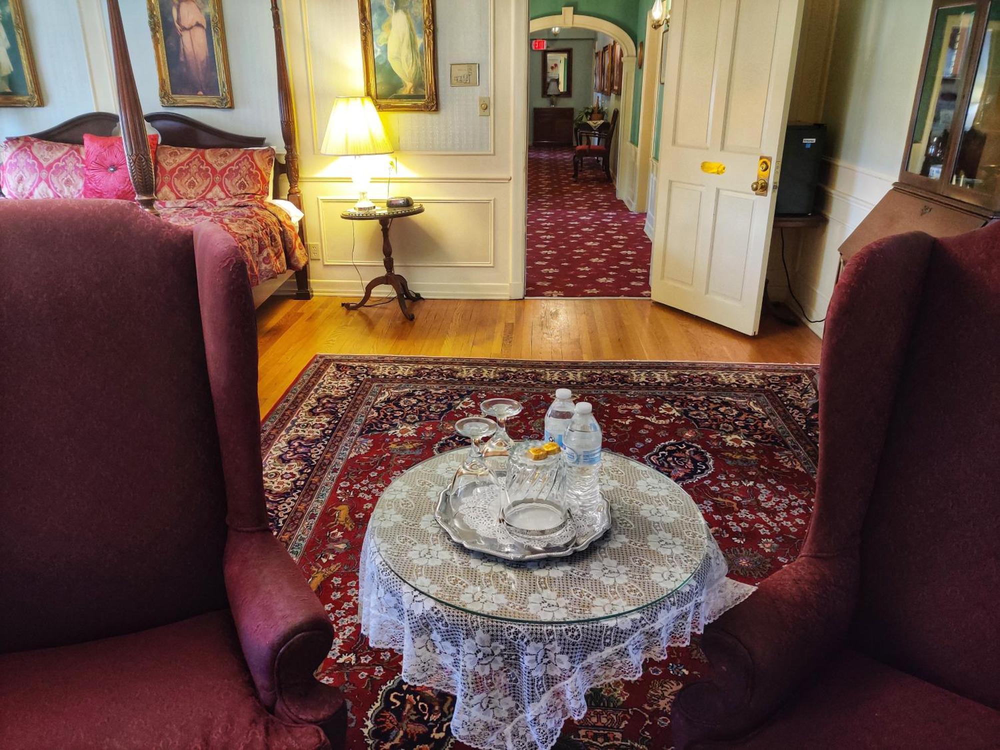 Montague Inn Bed & Breakfast Saginaw Bagian luar foto